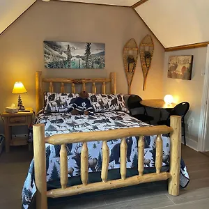 Holiday Lodge Cabins 3*, Banff Canada